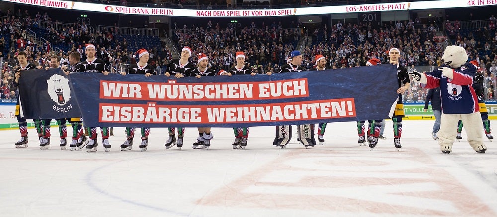 Weihnachtswünsche vom Eisbären-Team